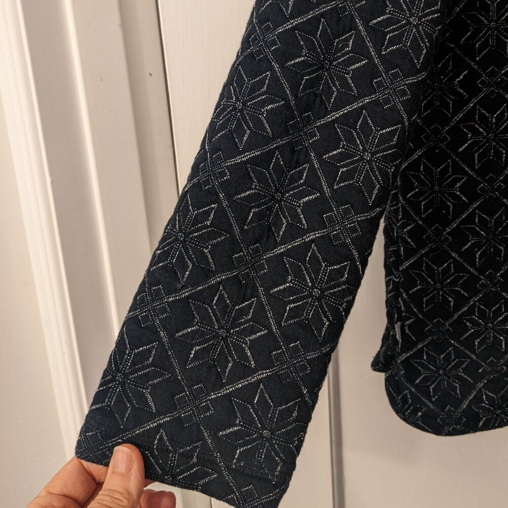 T by Talbots Black Metallic Quilted Snowflake Pullover Cotton Large - Picture 3 of 7